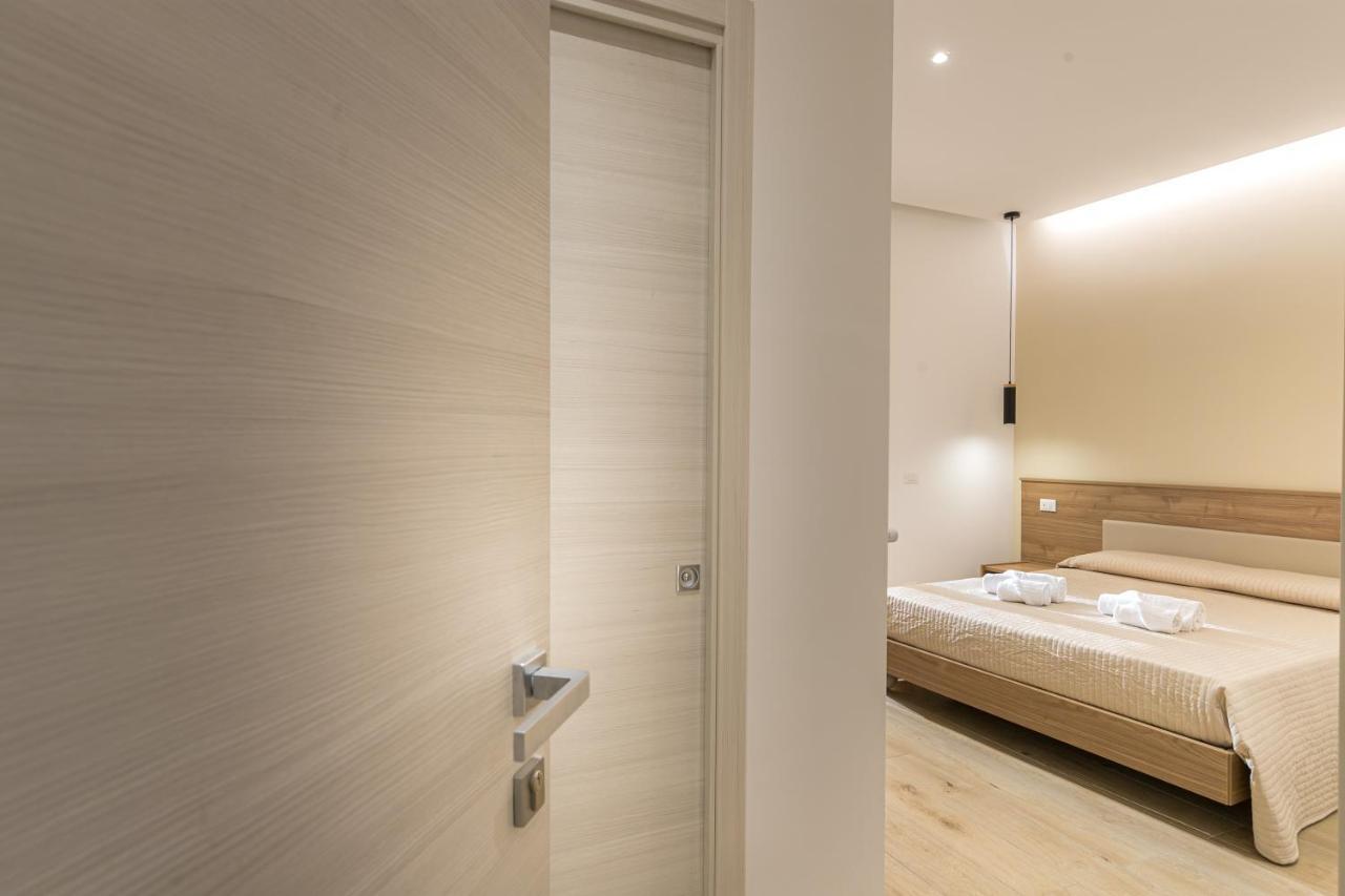 Coresi Rooms Cefalù Exteriör bild