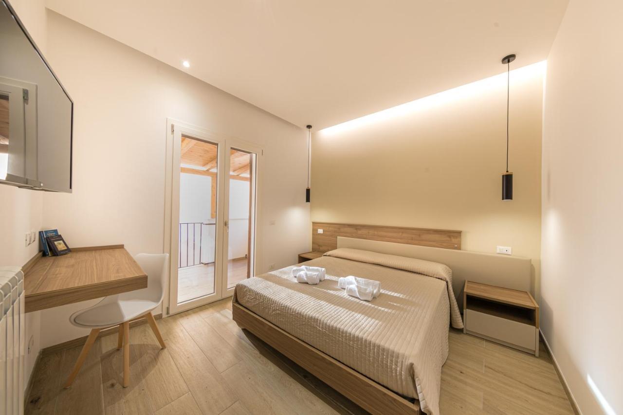 Coresi Rooms Cefalù Exteriör bild